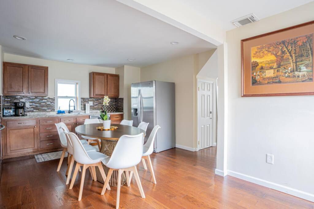 New 4Br In Ac Quiet Island Central Location Атлантик Сити Екстериор снимка